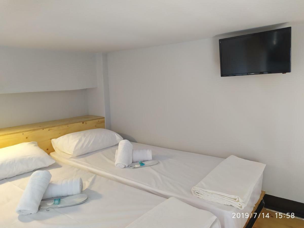 Thess Rooms Georgiou Katechaki 13 Thessaloniki Exterior photo